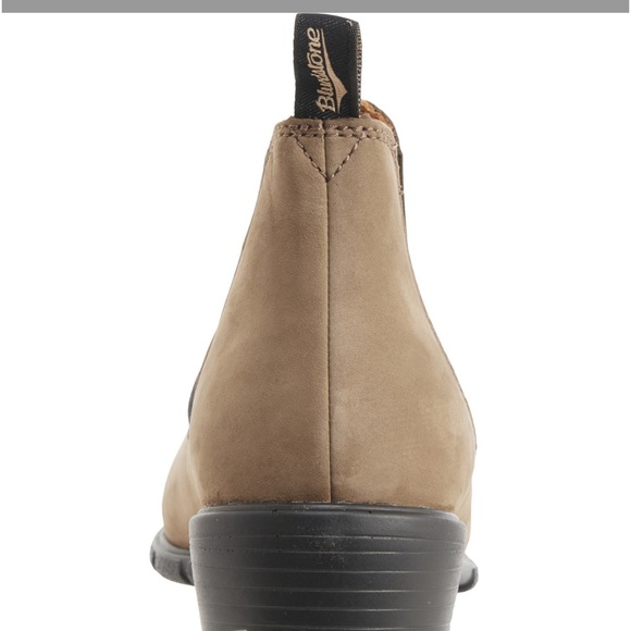NEW⭐️BLUNDSTONE 1974 Women’s Ankle Chelsea Leather Boots UK 4 US 7 Eu 37 - Picture 6 of 9